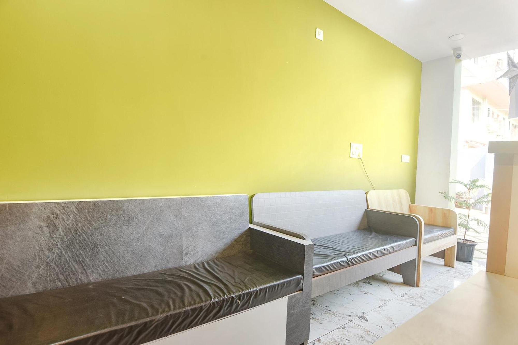 Fabexpress Neo Calangute Beach Resort Exterior foto
