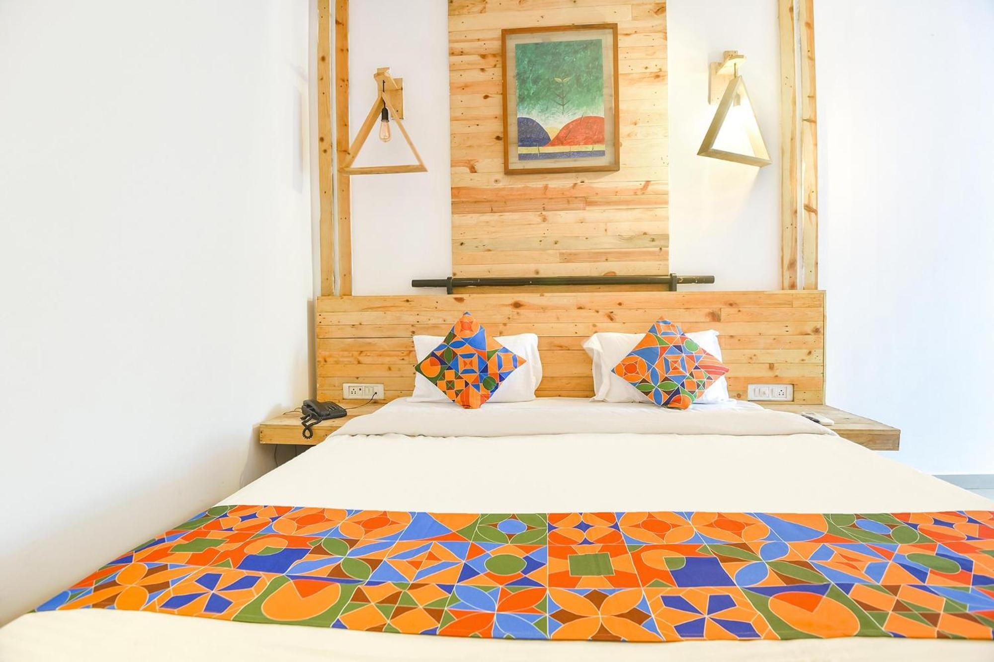 Fabexpress Neo Calangute Beach Resort Exterior foto